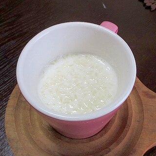 熱々♪夜食に嬉しい♪生姜甘酒ミルク